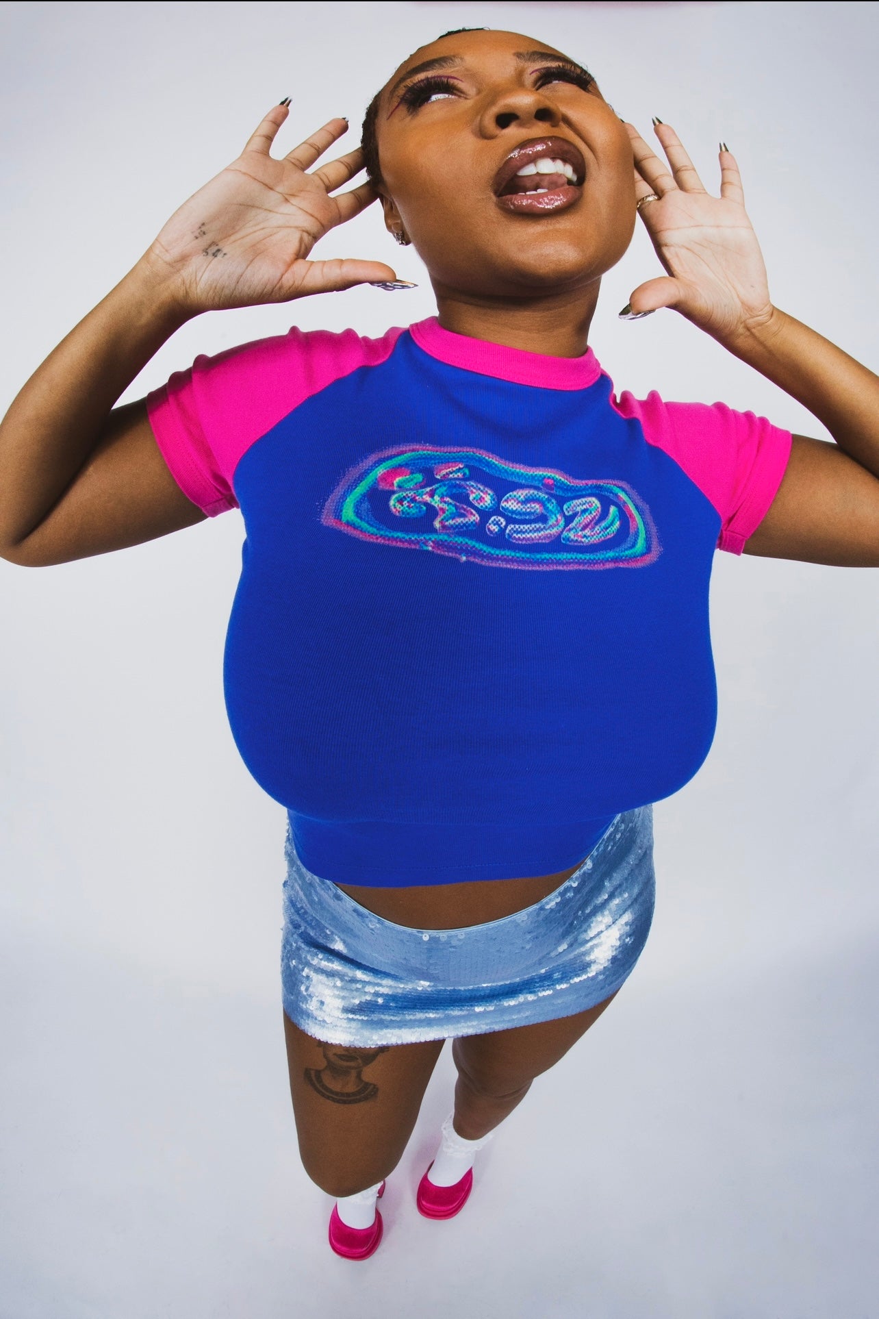 The Fly Girl Tee